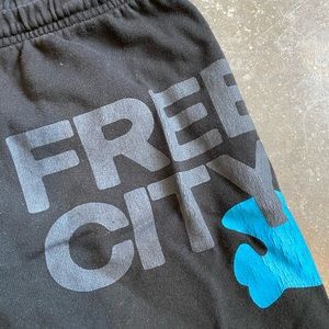 Freecity Sweatpants